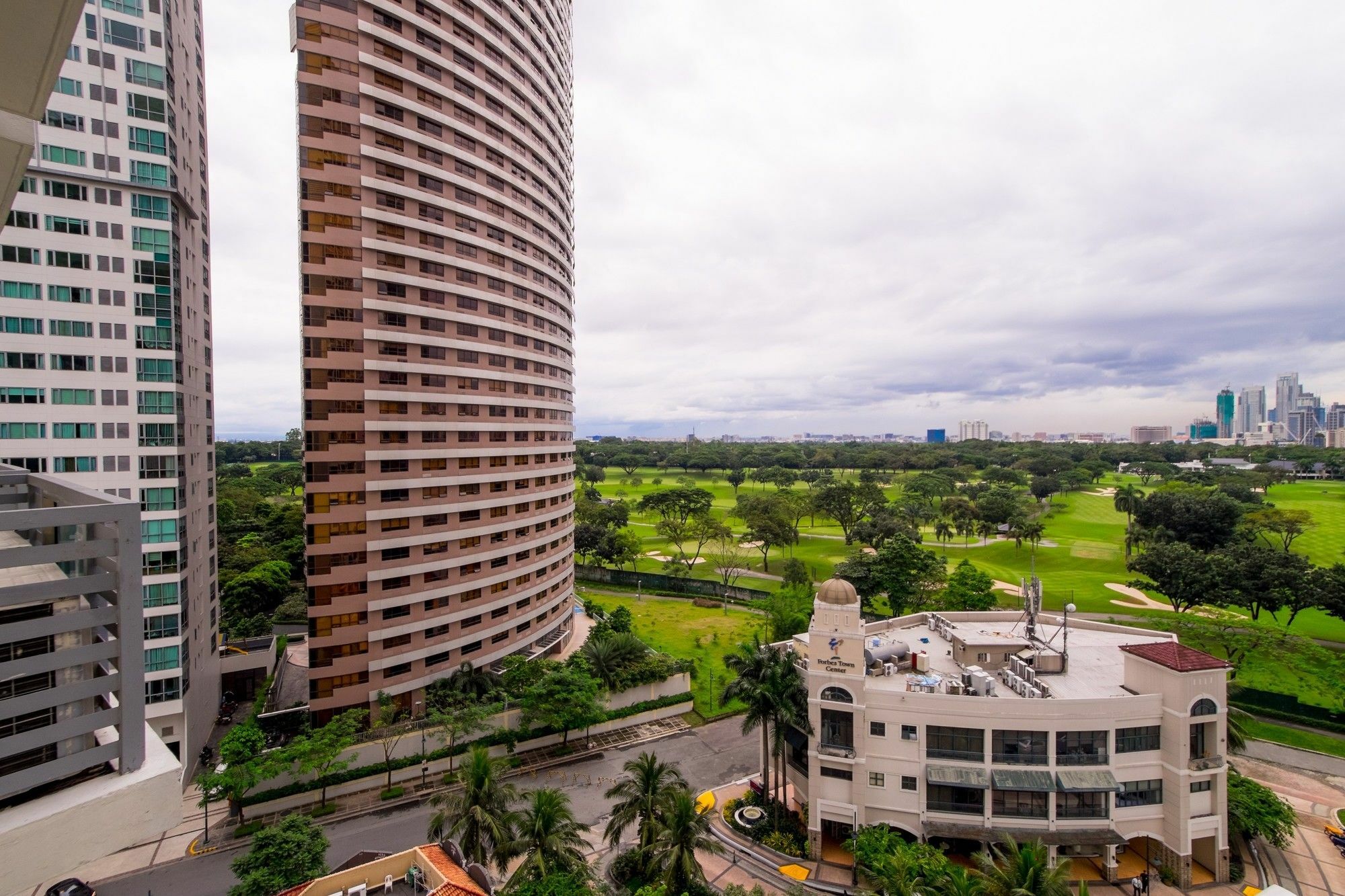 Zen Home Forbeswood Parklane Bgc Taguig Exterior foto