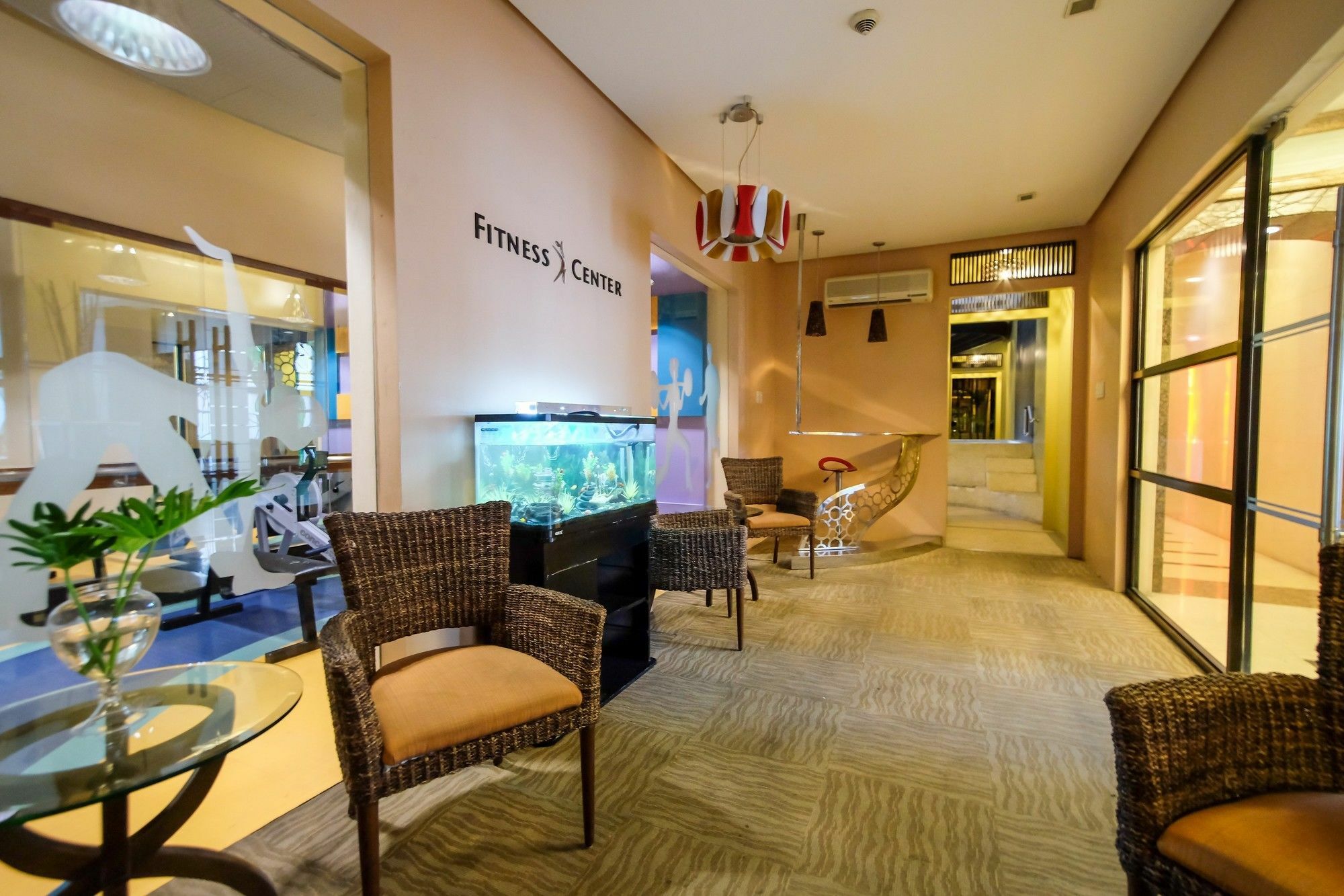 Zen Home Forbeswood Parklane Bgc Taguig Exterior foto